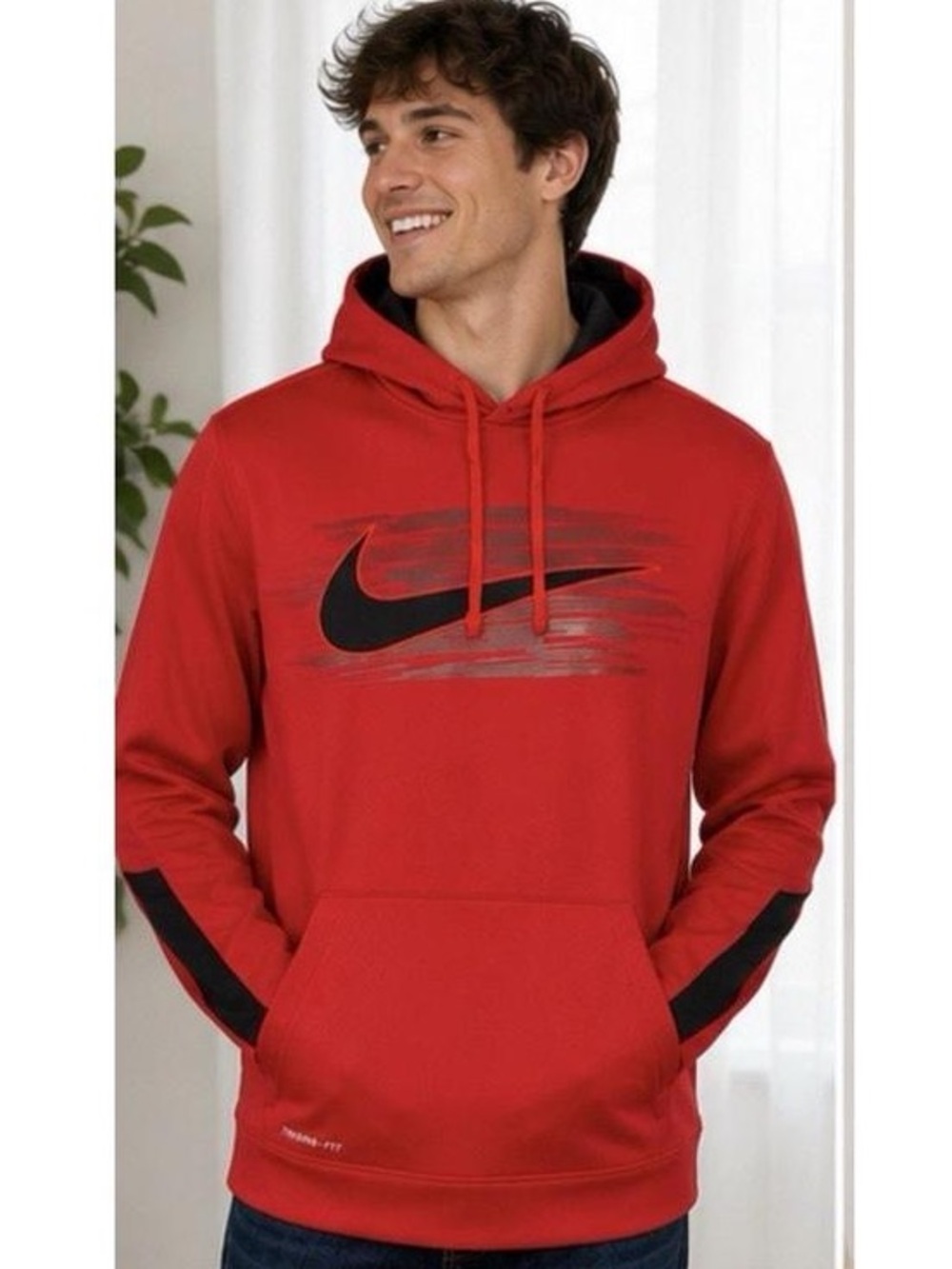 Nike Men’s Therma Fit Pullover Hoodie in Red and Black Large NWT